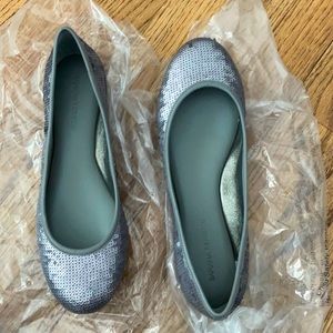 NWT Banana republic sequin ballet flats